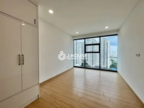 Bright 2BR Sunwah Pearl Apartment for Rent | Golden House River View