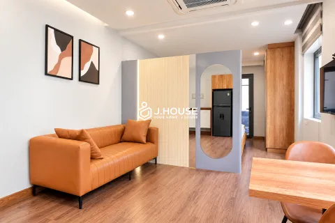 Cho thuê CHDV full nội thất, ban công, máy giặt tại Phú Mỹ, Bình Thạnh